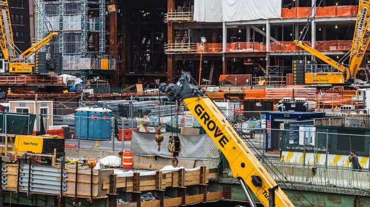 details-dob-licensed-safety-professionals-required-on-major-construction-sites-seven-eight-nine-stories-decoder-nyc