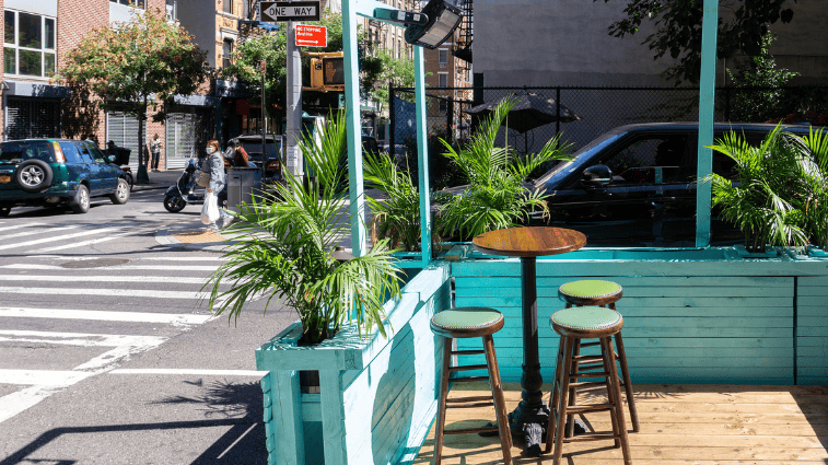 sunny-future-of-outdoor-dining